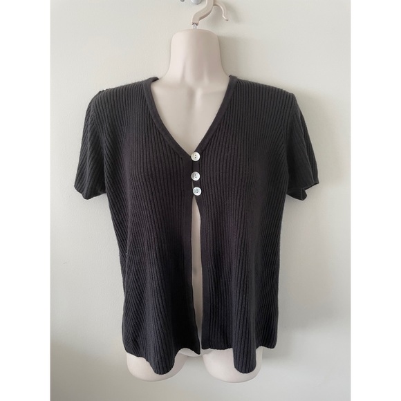 Vintage Tops - 🌿 90’s Adorable Vintage Black Open Crop Top